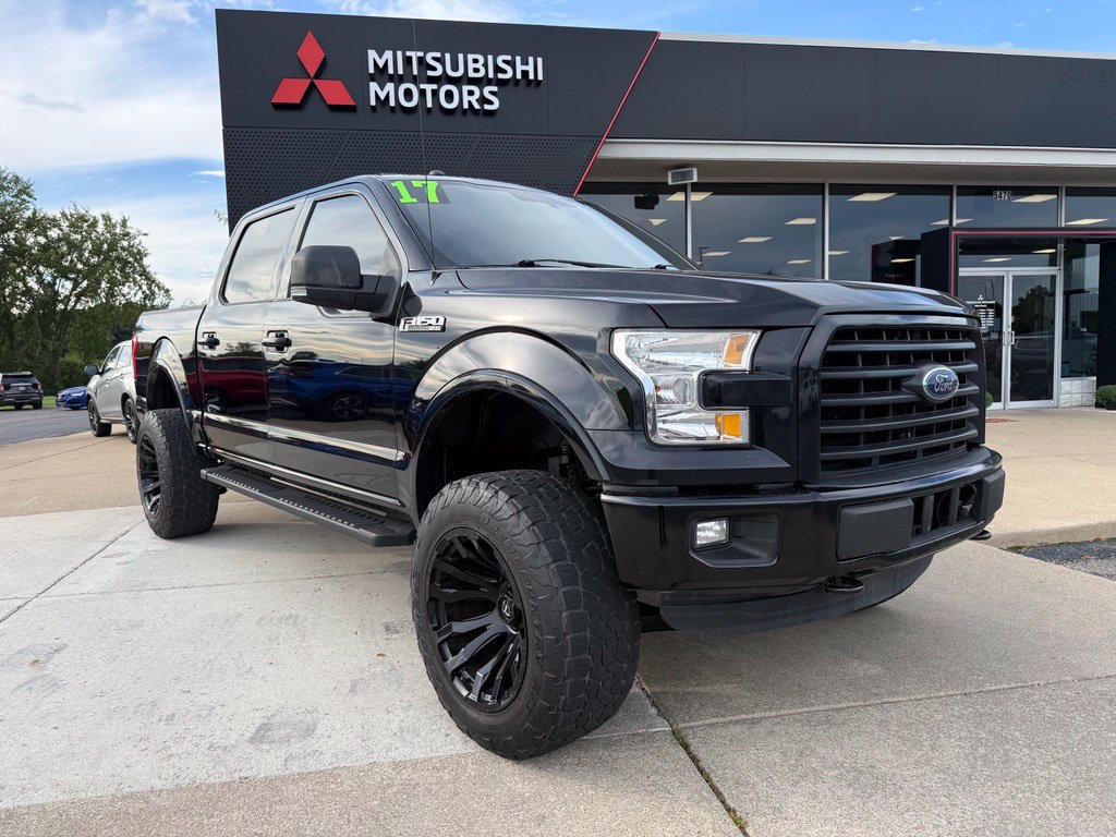 Used 2017 Ford F150 XLT w/ Equipment Group 302A Luxury AWD/4WD image 19