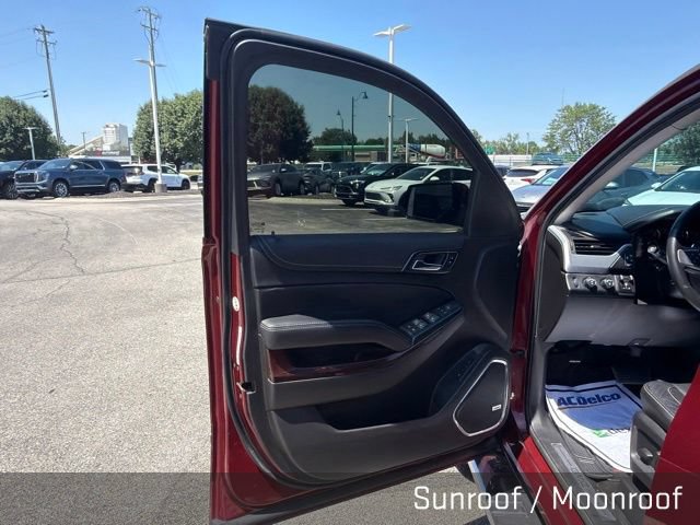 Used 2018 GMC Yukon SLT w/ Premium Edition AWD/4WD image 28
