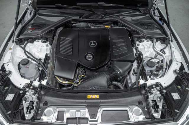 Certified 2025 Mercedes-Benz E 350 4MATIC Sedan image 24