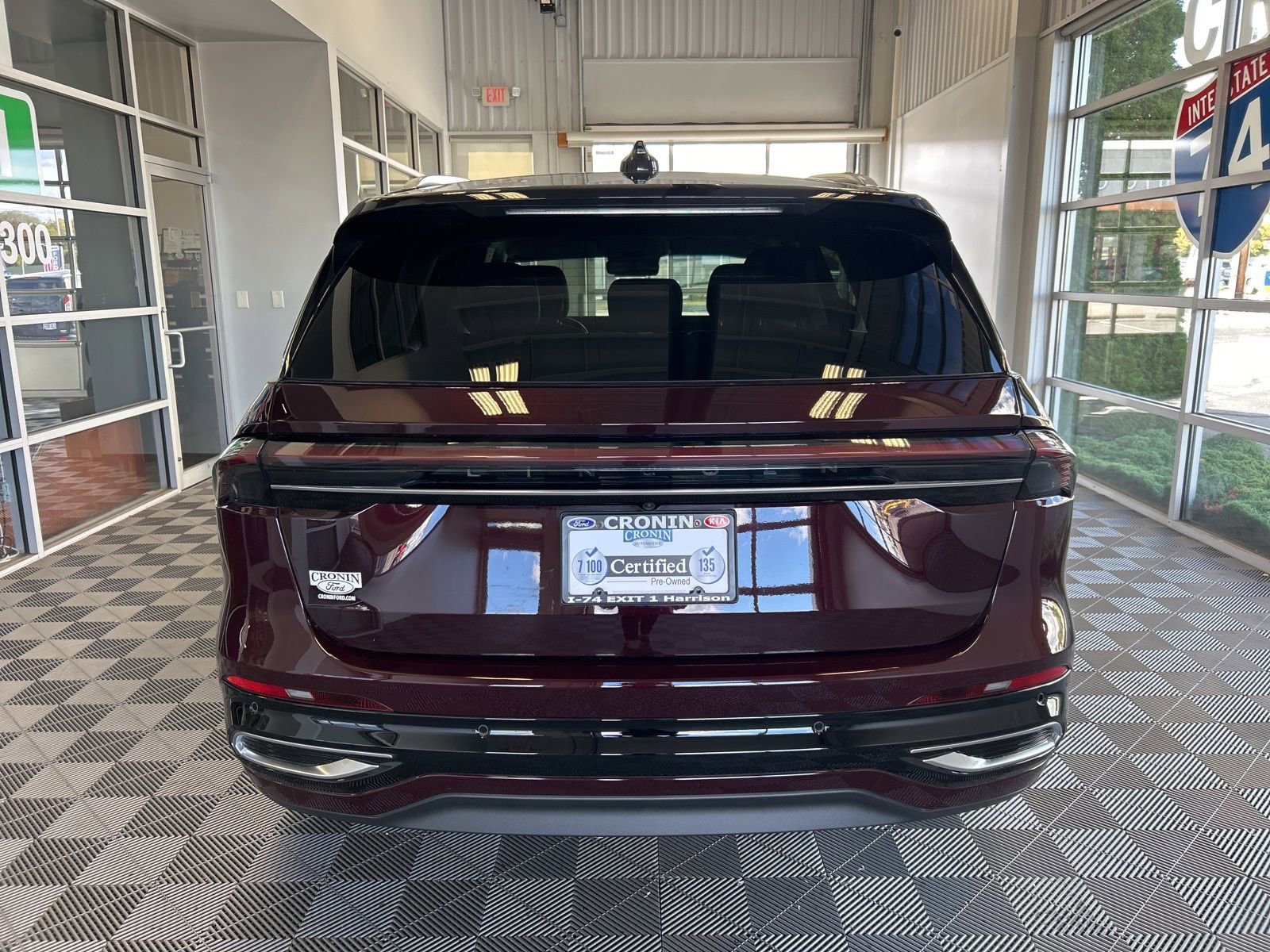 Used 2024 Lincoln Nautilus Reserve image 5