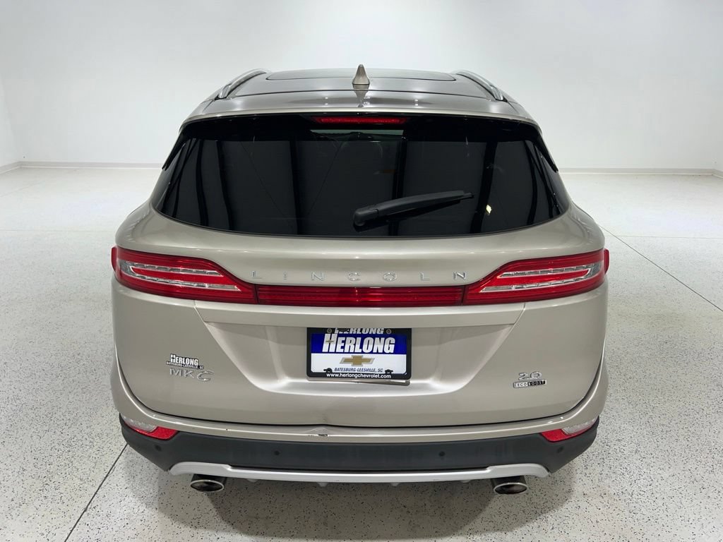 Used 2015 Lincoln MKC FWD w/ Equipment Group 101A Select image 4