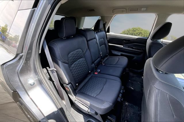 Certified 2024 Nissan Pathfinder SV FWD image 25