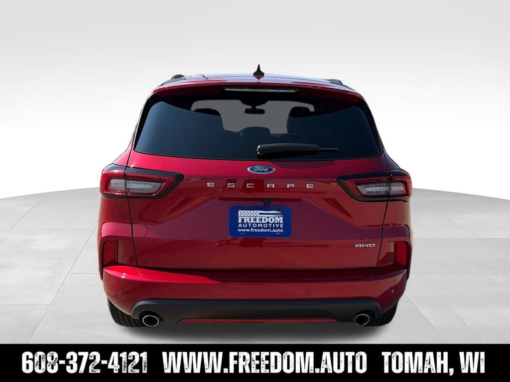 Used 2024 Ford Escape ST-Line w/ Tech Pack #1 AWD/4WD image 6