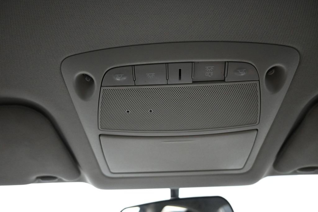 Used 2018 Nissan Altima 2.5 SR FWD image 17