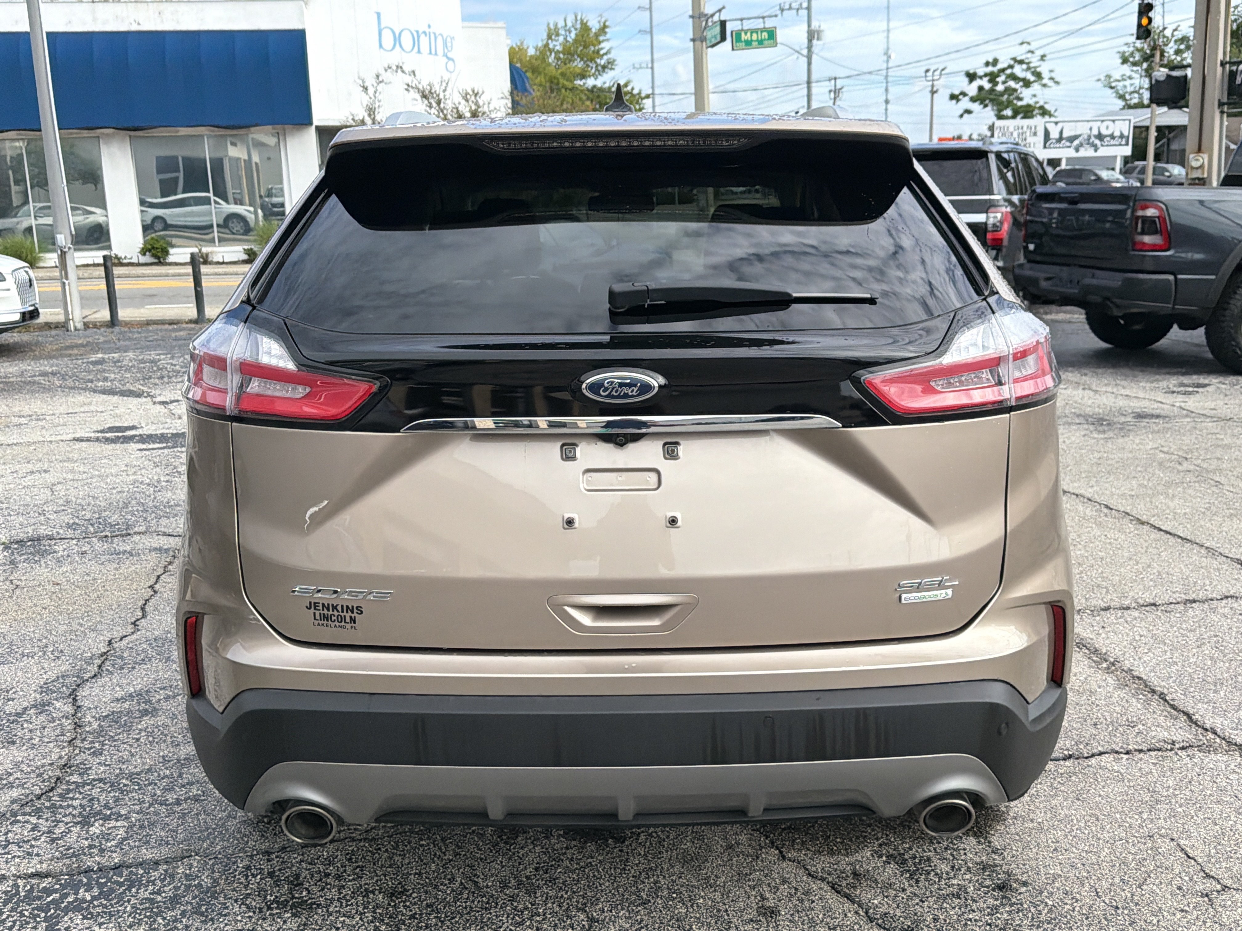 Used 2020 Ford Edge SEL w/ Convenience Package FWD image 4