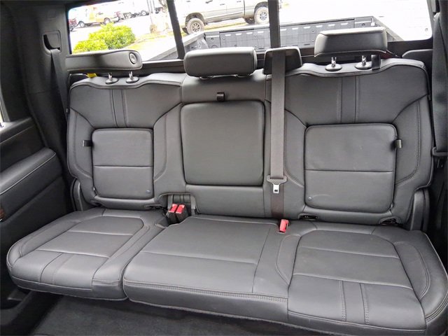 Used 2022 Chevrolet Silverado 2500 High Country w/ Z71 Off-Road Package image 13