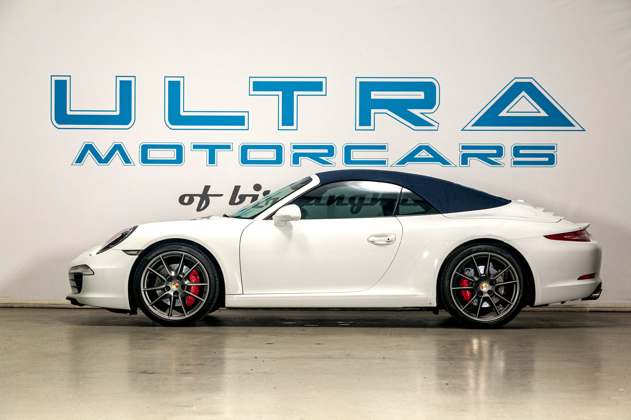 Used 2013 Porsche 911 Carrera S image 3