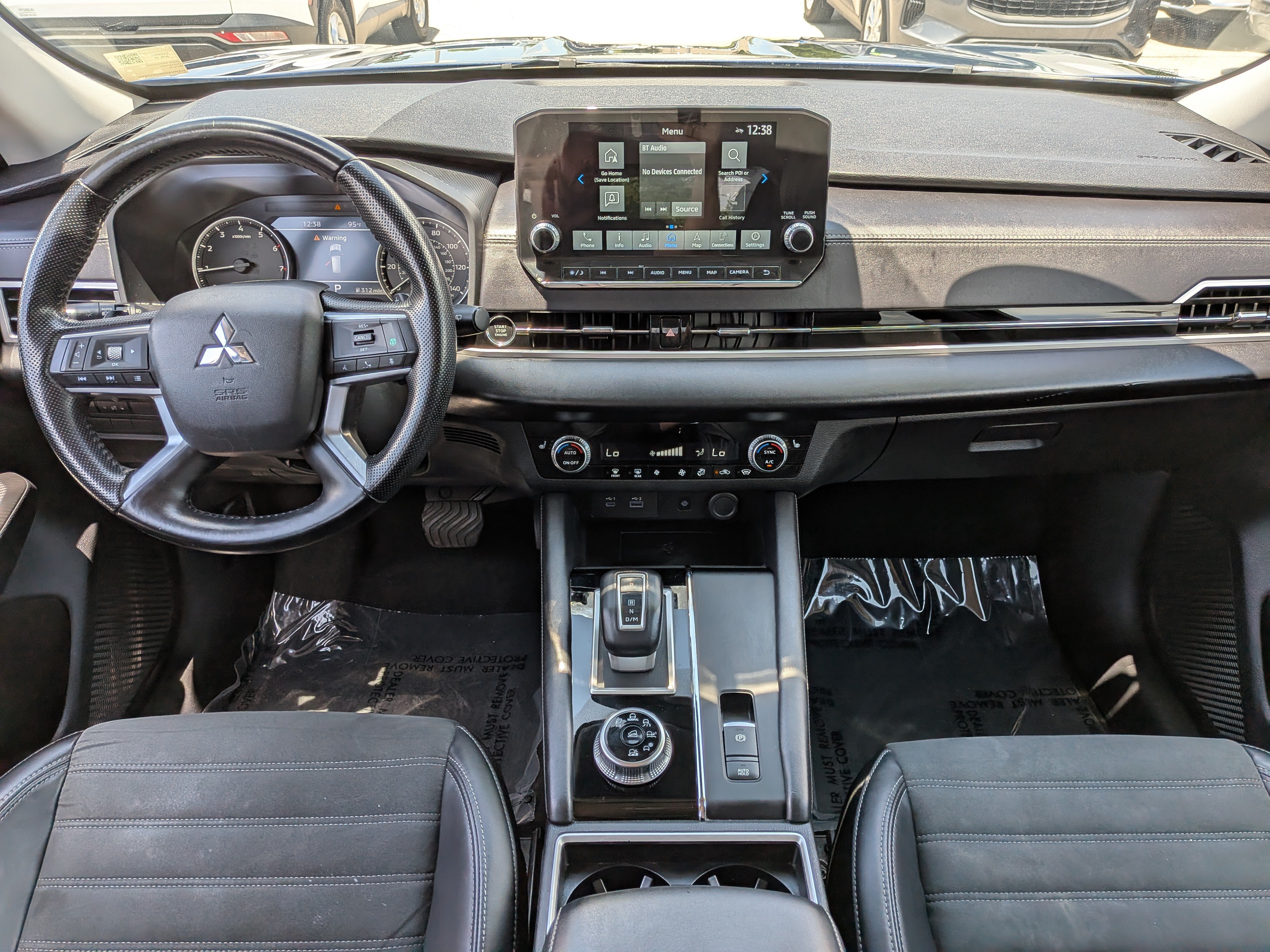 Used 2024 Mitsubishi Outlander SE Black Edition AWD/4WD image 17