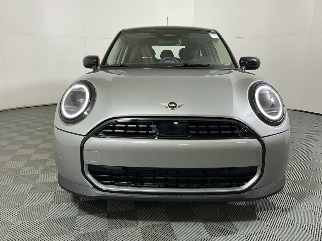 New 2026 MINI Cooper 4-Door Hardtop image 8