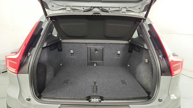 Certified 2026 Volvo XC40 B5 Plus w/ Protection Package Premier AWD/4WD image 51