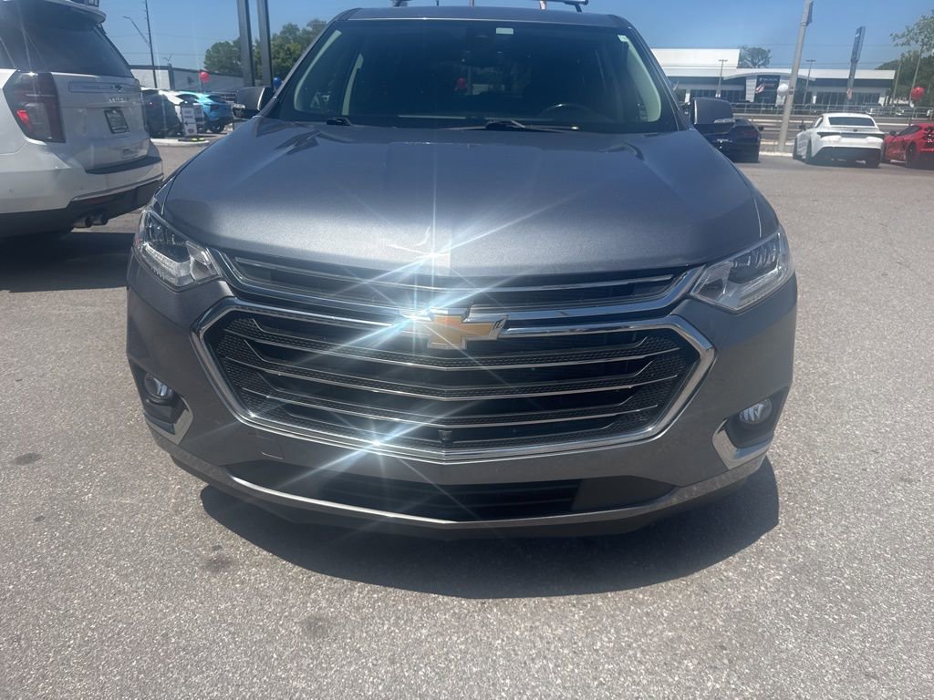 Used 2020 Chevrolet Traverse Premier image 2