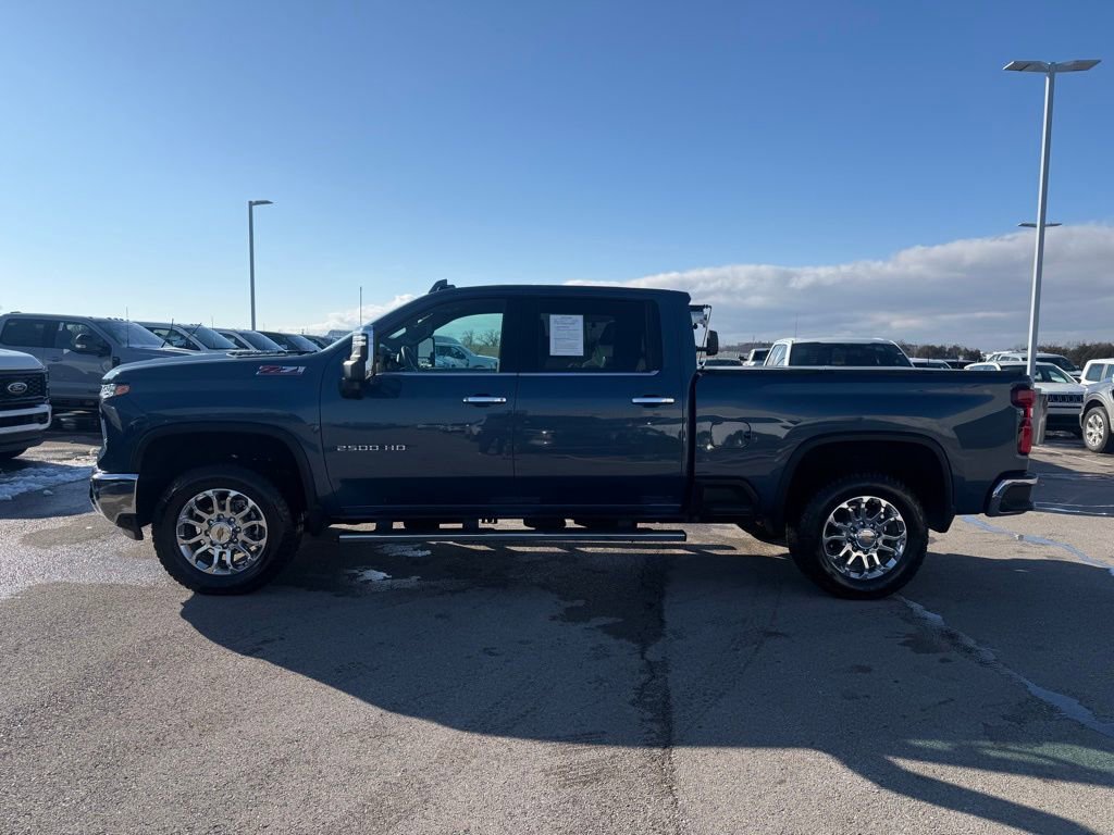 Used 2024 Chevrolet Silverado 2500 LTZ w/ LTZ Plus Package image 38