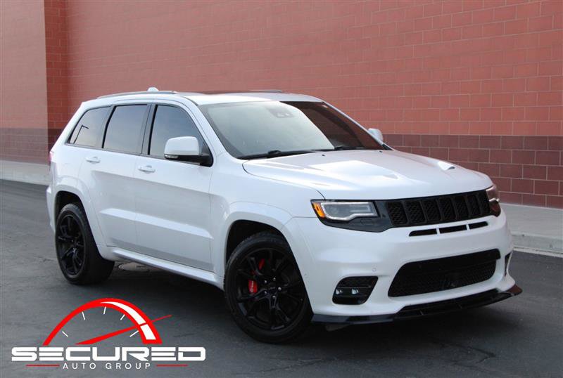 Used 2017 Jeep Grand Cherokee SRT image 1