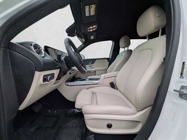 Certified 2025 Mercedes-Benz GLB 250 image 16