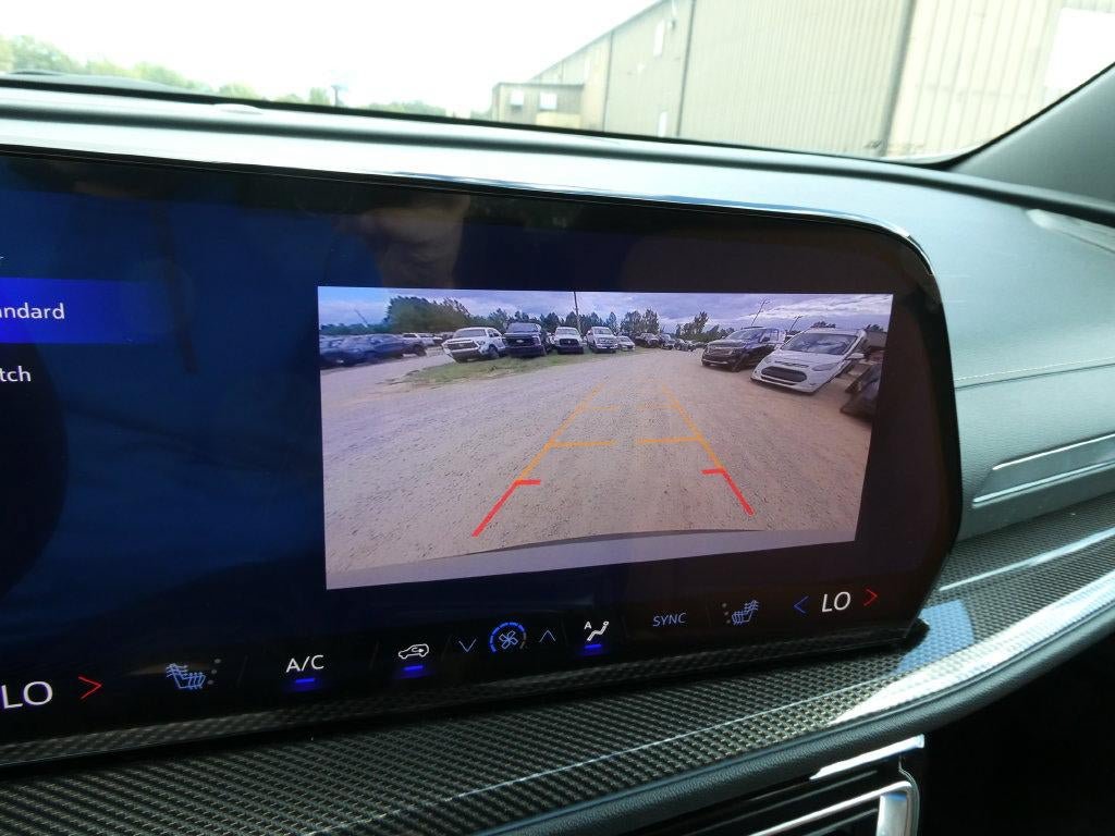 New 2027 Chevrolet Traverse Z71 AWD/4WD image 28