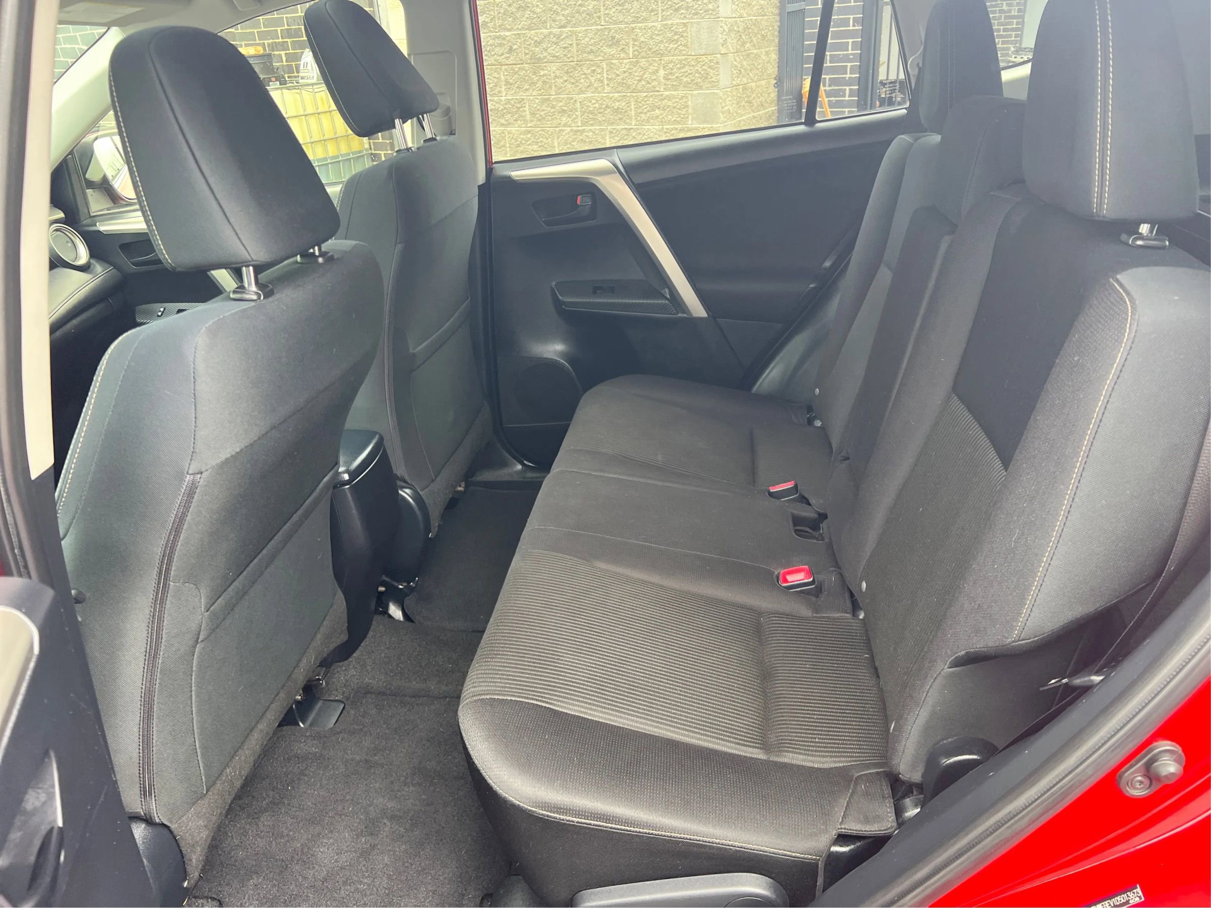 Used 2013 Toyota RAV4 XLE FWD image 11