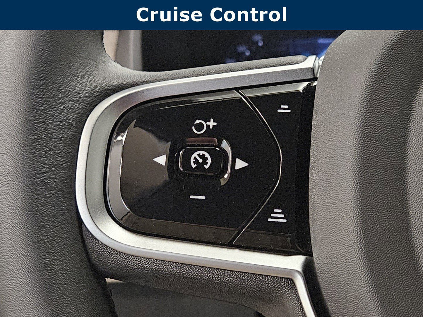 New 2026 Volvo XC90 T8 Plus w/ Protection Package AWD/4WD image 31