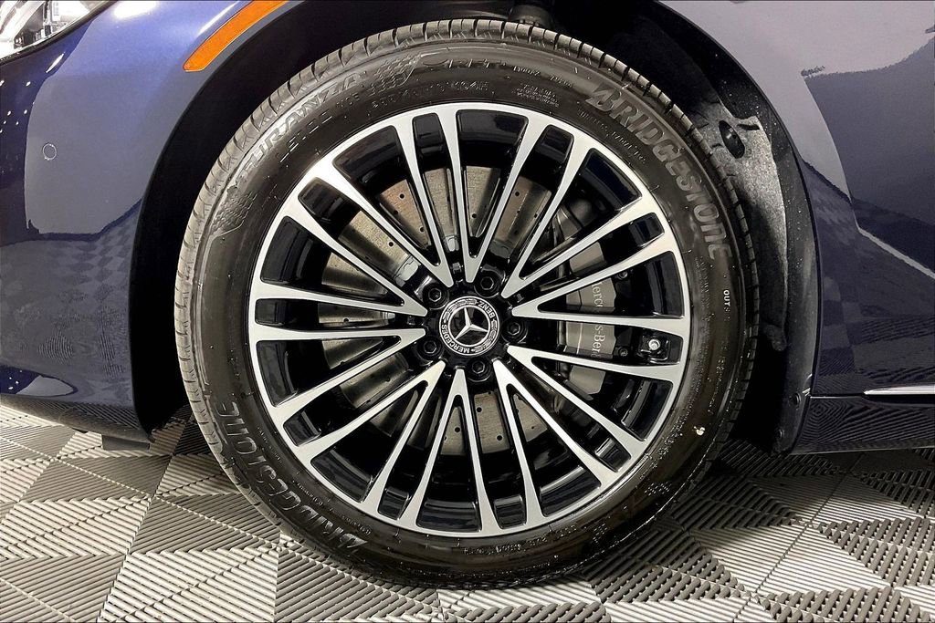 New 2026 Mercedes-Benz S 580 4MATIC Sedan image 11