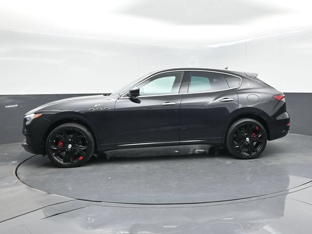 Used 2023 Maserati Levante GT AWD/4WD image 5