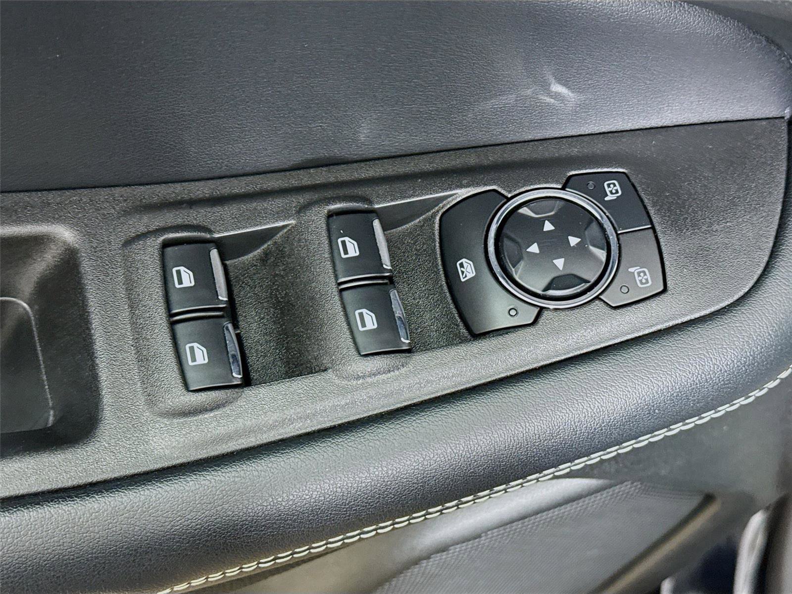 Used 2023 Ford Edge ST AWD/4WD image 21