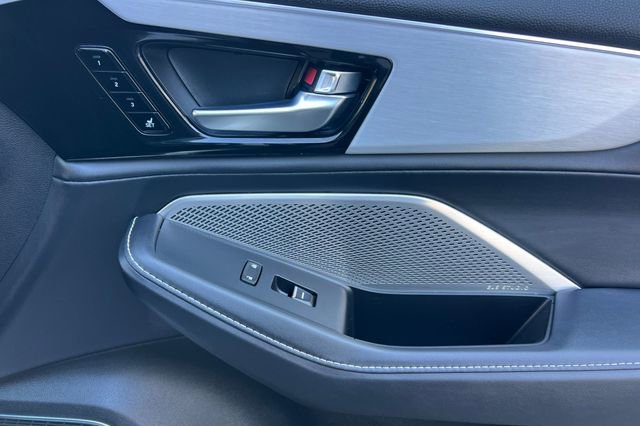 Used 2023 Acura MDX FWD w/ Technology Package image 21