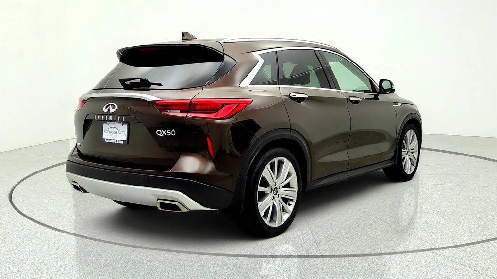 Used 2020 INFINITI QX50 Sensory w/ Proactive Package AWD/4WD image 5