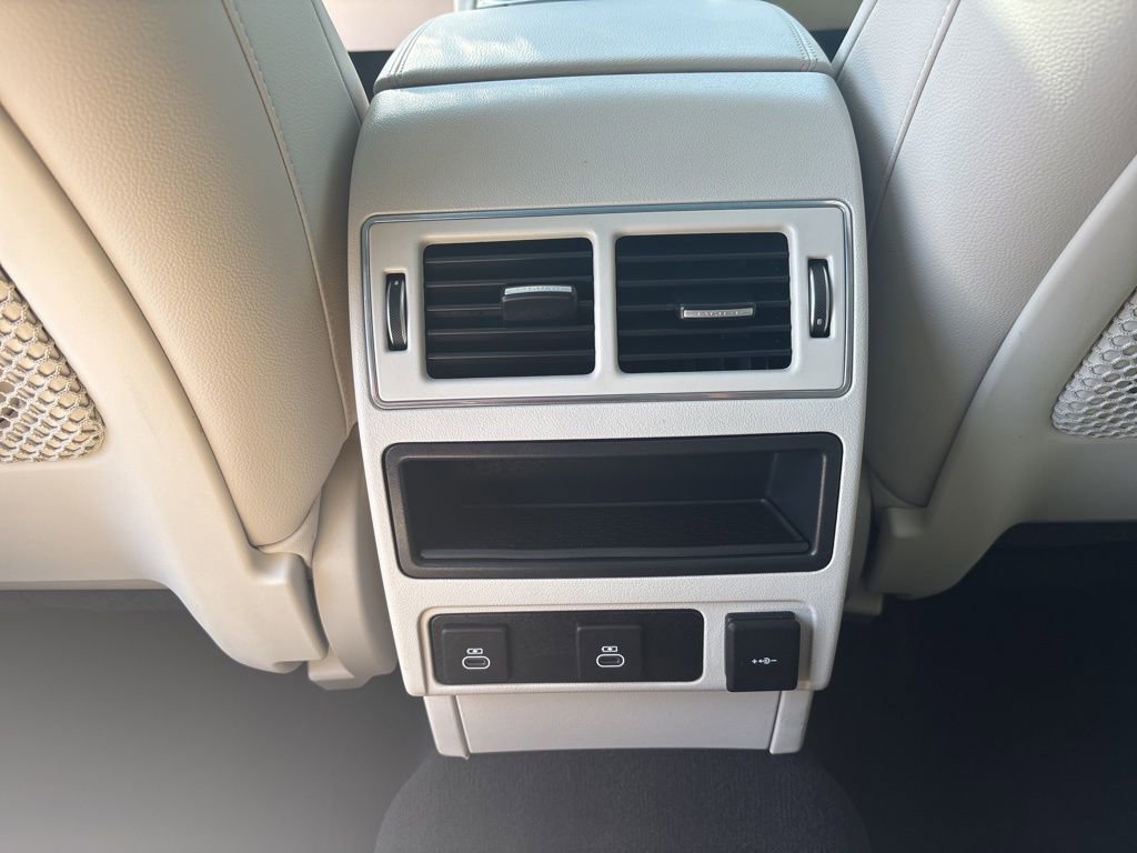 Used 2022 Jaguar F-PACE S image 28