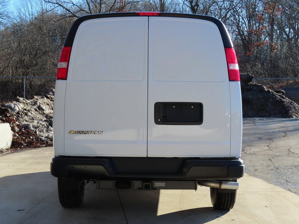 New 2025 Chevrolet Express 2500 w/ Safety Package image 19