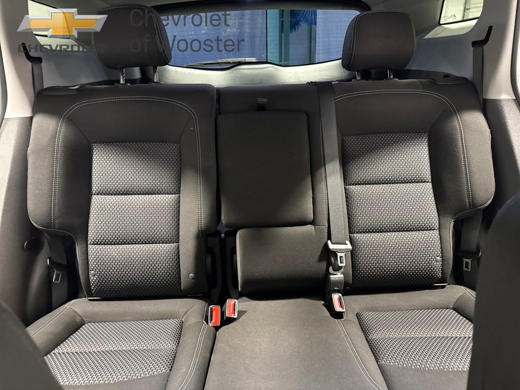 Used 2023 GMC Terrain SLE w/ Driver Convenience Package image 27