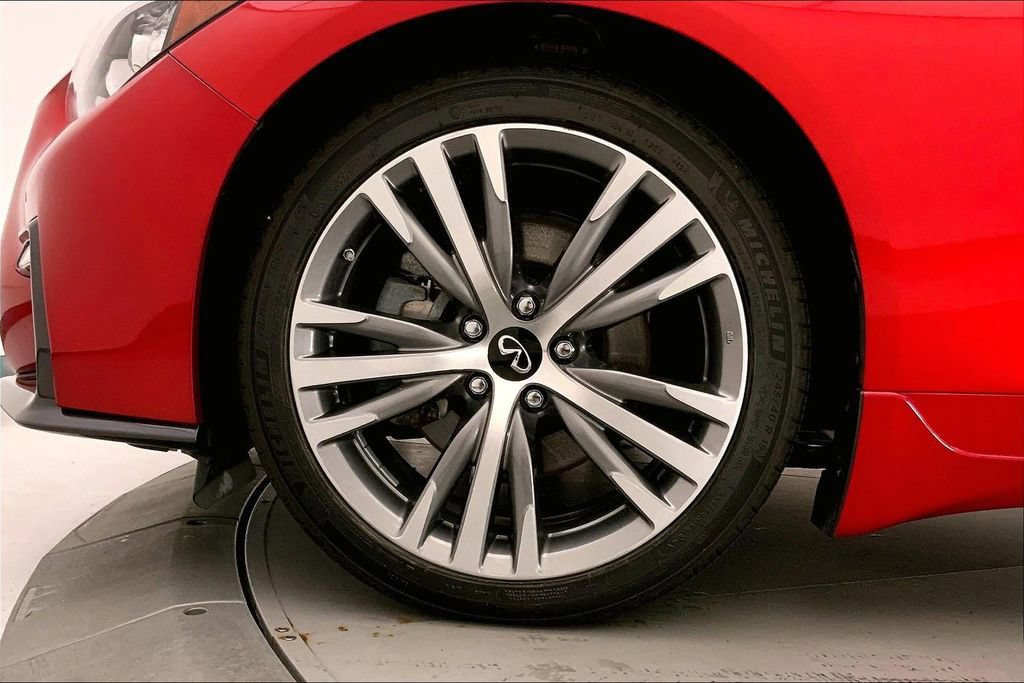 Used 2021 INFINITI Q50 Sensory w/ All Weather Package AWD/4WD image 8