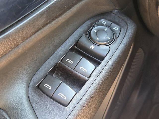 Used 2021 Chevrolet Equinox LT FWD image 23