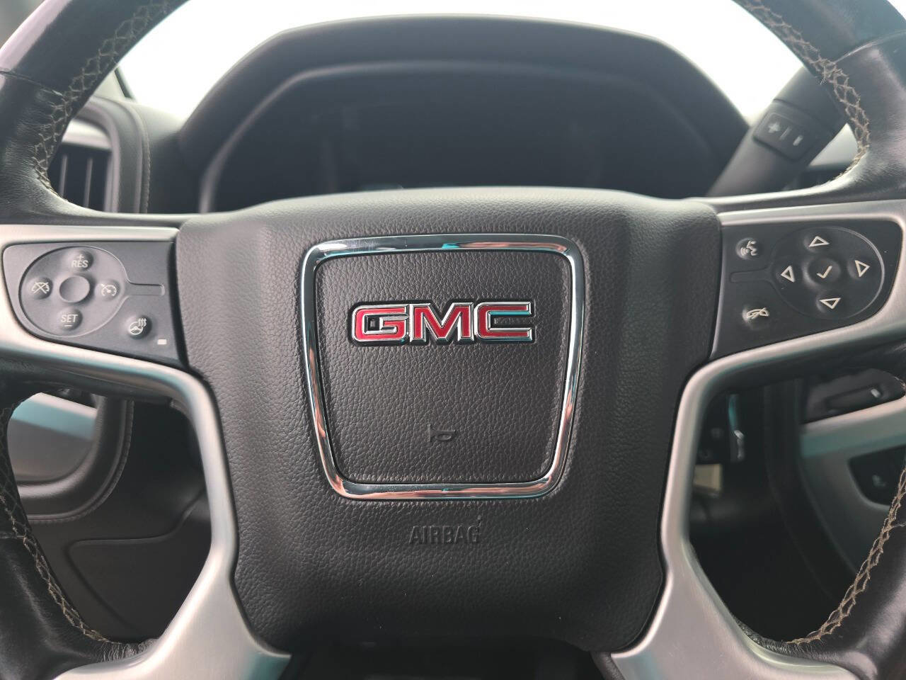 Used 2016 GMC Sierra 1500 SLT w/ SLT Premium Package image 24