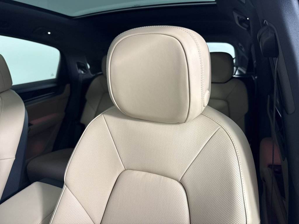 New 2026 Porsche Cayenne S AWD/4WD image 40