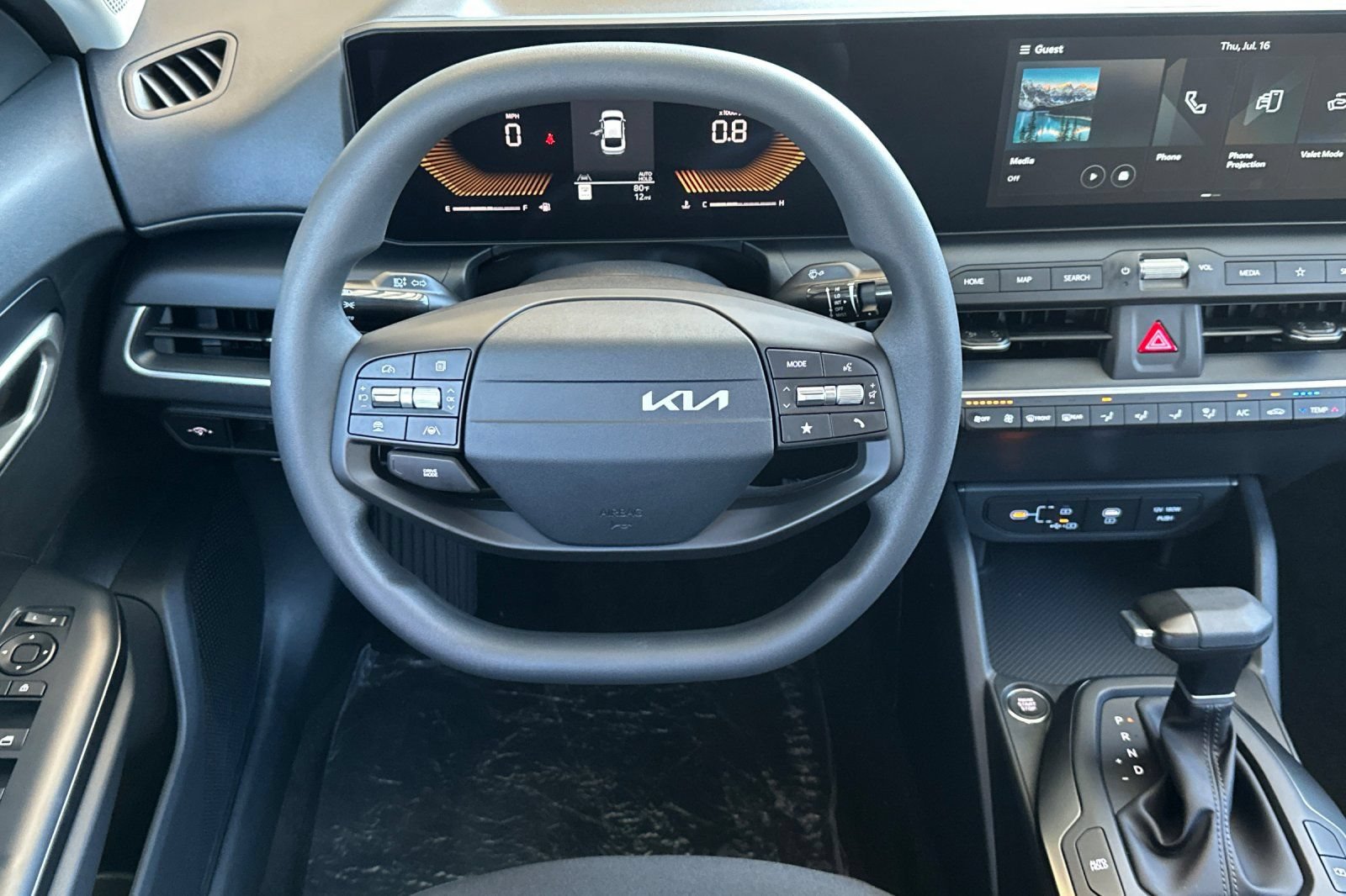 New 2026 Kia K4 FWD image 14