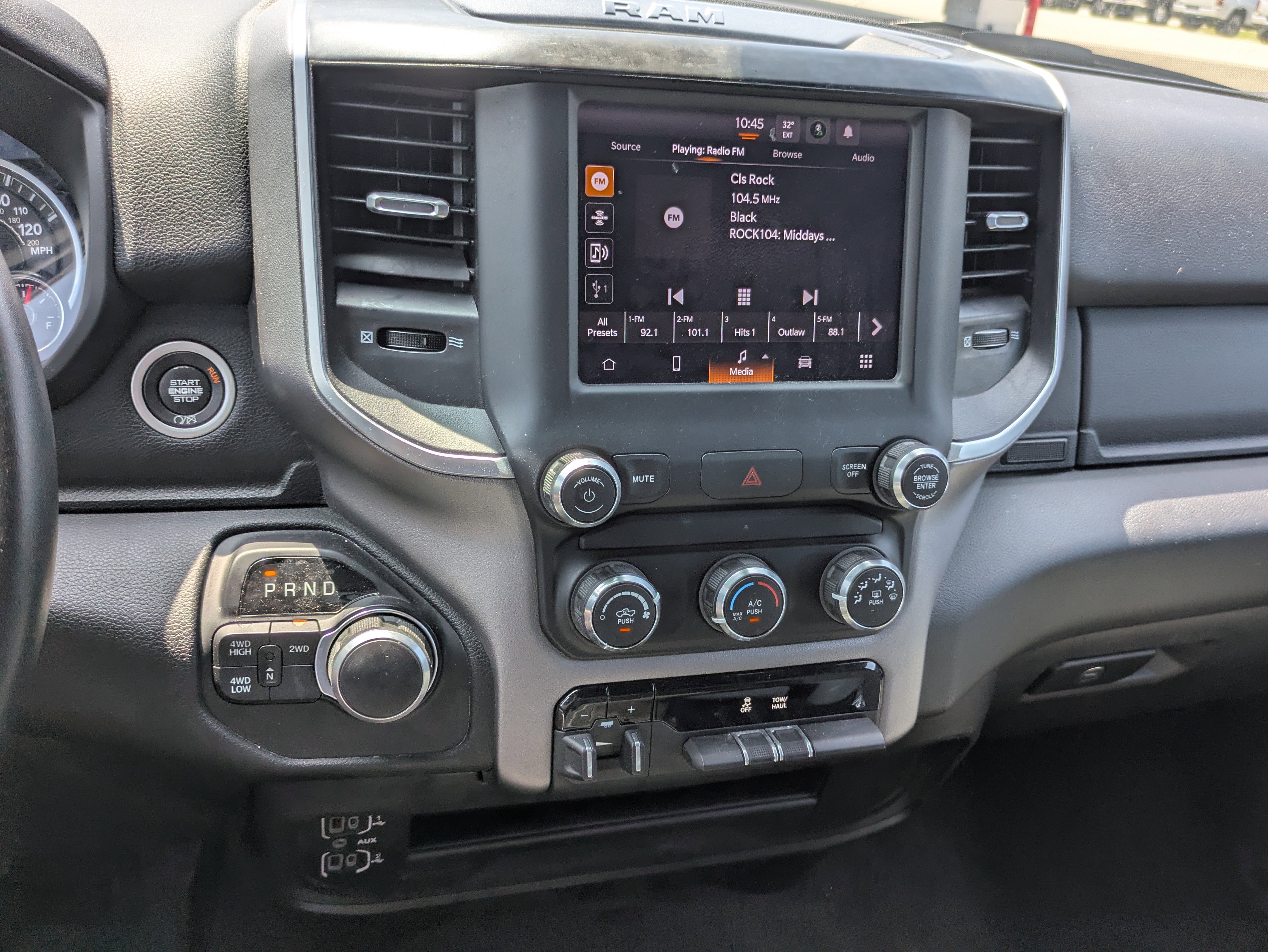 Used 2024 RAM 2500 Big Horn w/ Bed Utility Group AWD/4WD image 14