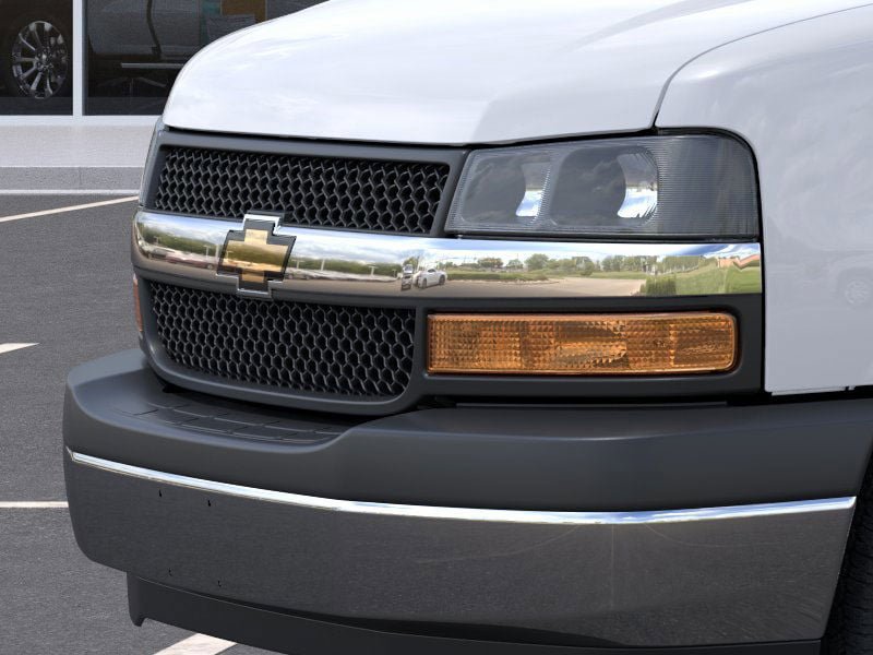 New 2025 Chevrolet Express 3500 LS w/ Chrome Appearance Package RWD image 13