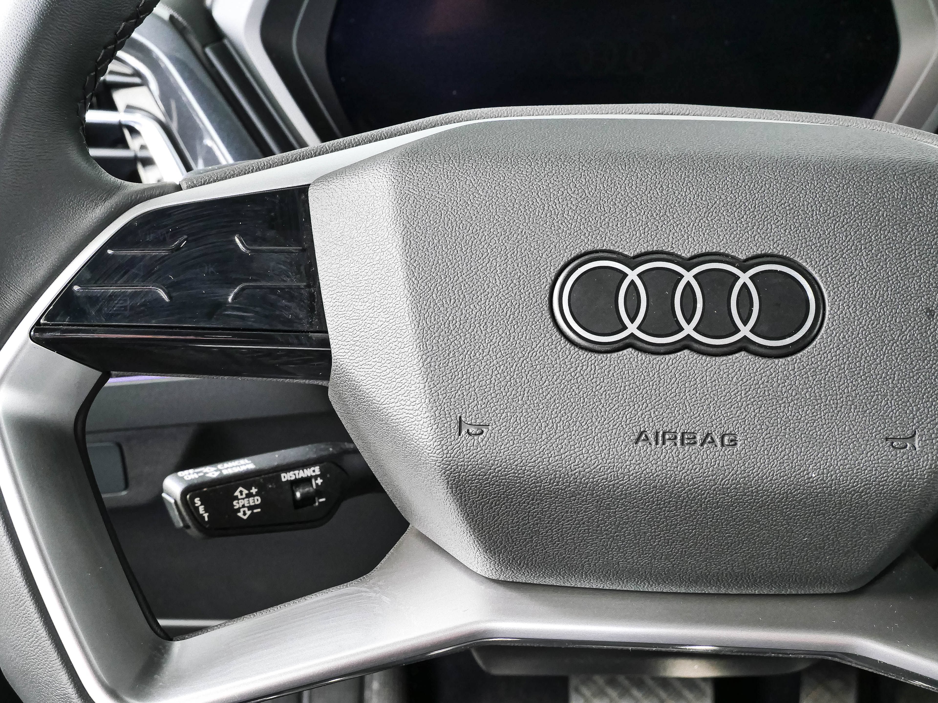 Used 2023 Audi Q4 e-tron Premium Plus w/ Premium Plus AWD/4WD image 10