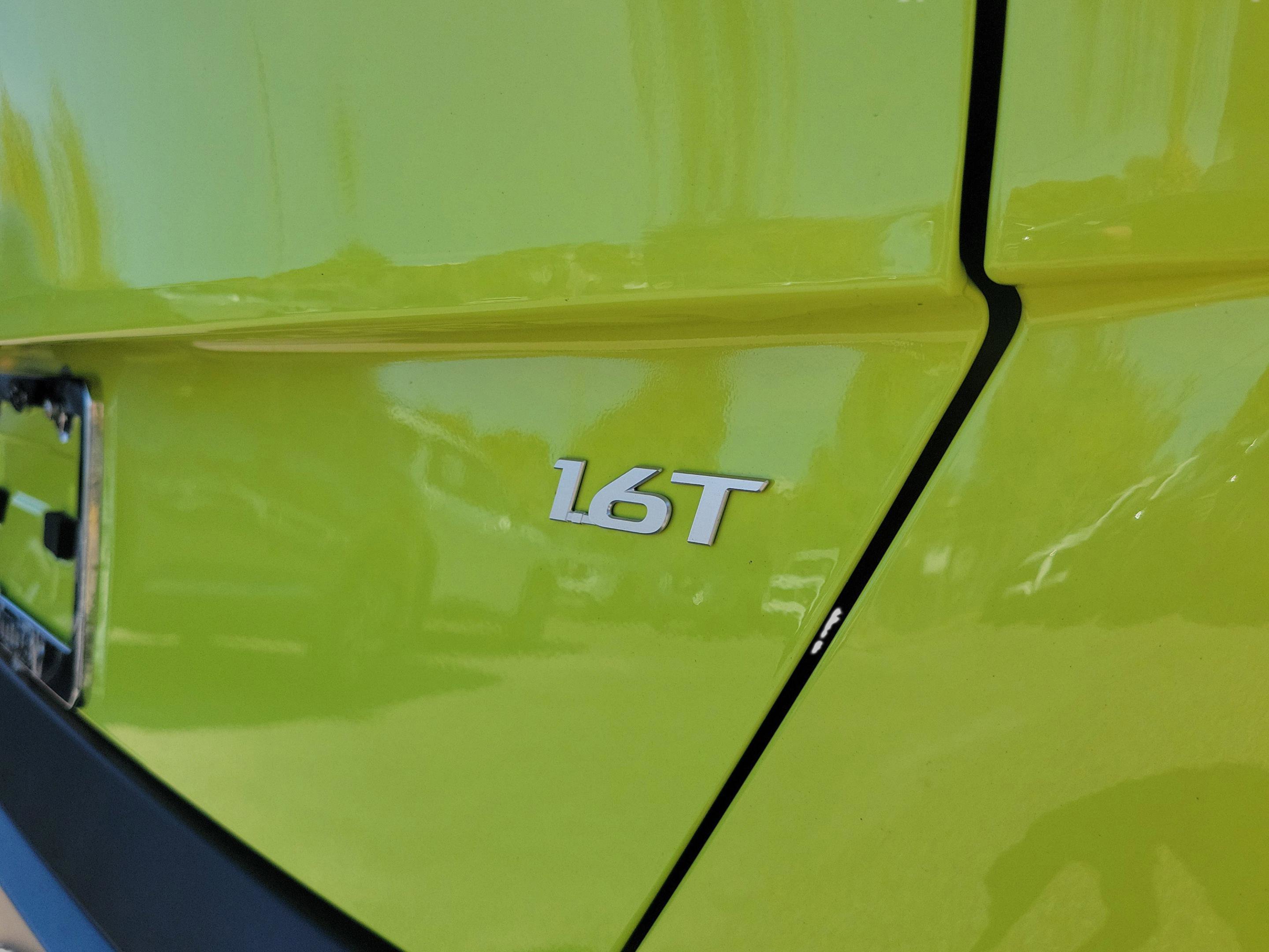 New 2026 Hyundai Kona SEL Premium image 8