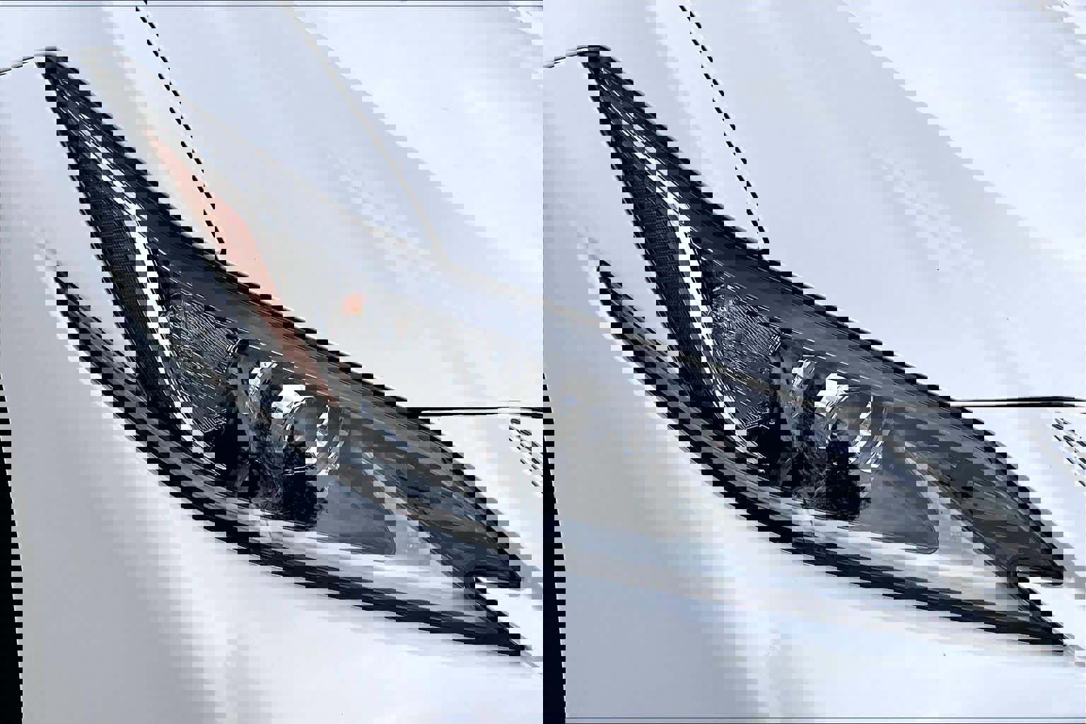 Used 2024 Lexus ES 300h w/ Premium Package image 24