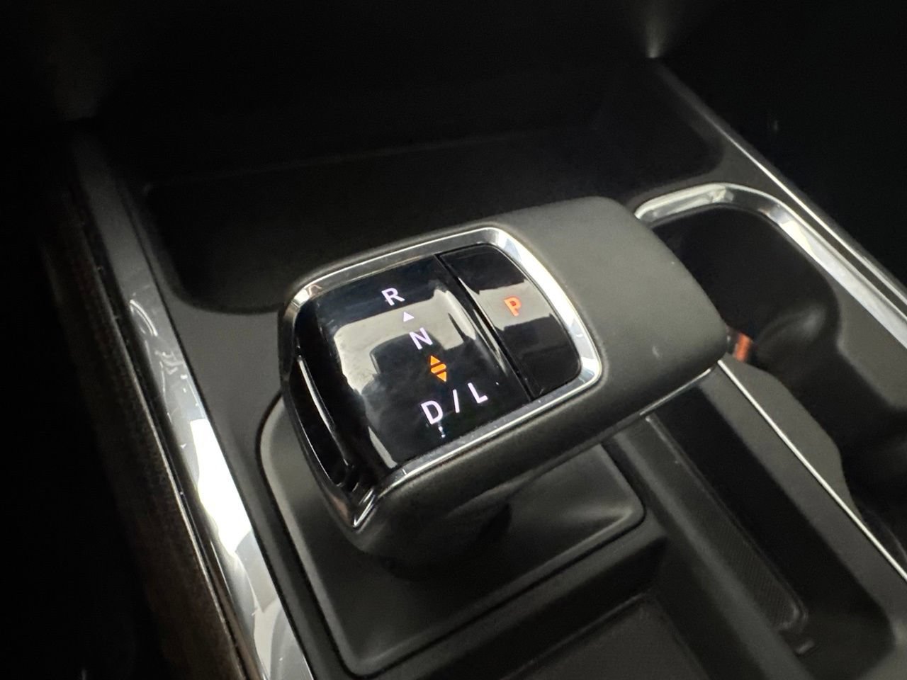 Used 2024 Chevrolet Silverado 1500 LT Trail Boss w/ Convenience Package II AWD/4WD image 24