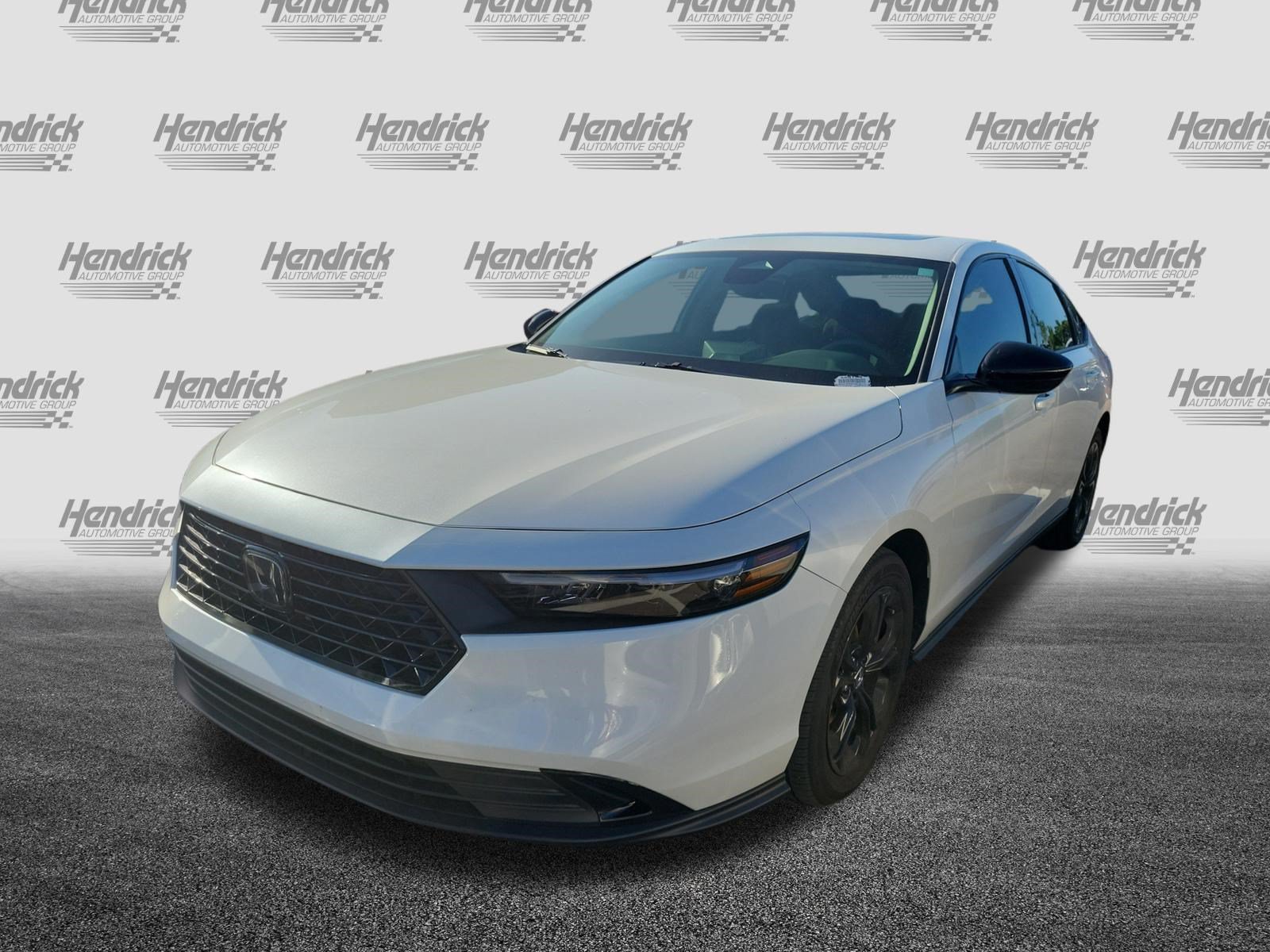 Used 2023 Honda Accord EX-L image 5