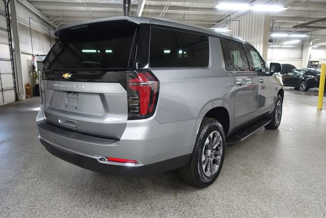 New 2026 Chevrolet Suburban LS image 7