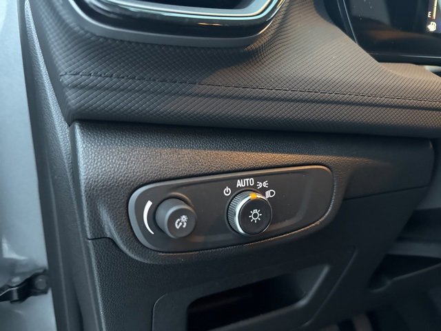 Used 2024 Chevrolet TrailBlazer LT w/ Convenience Package image 11