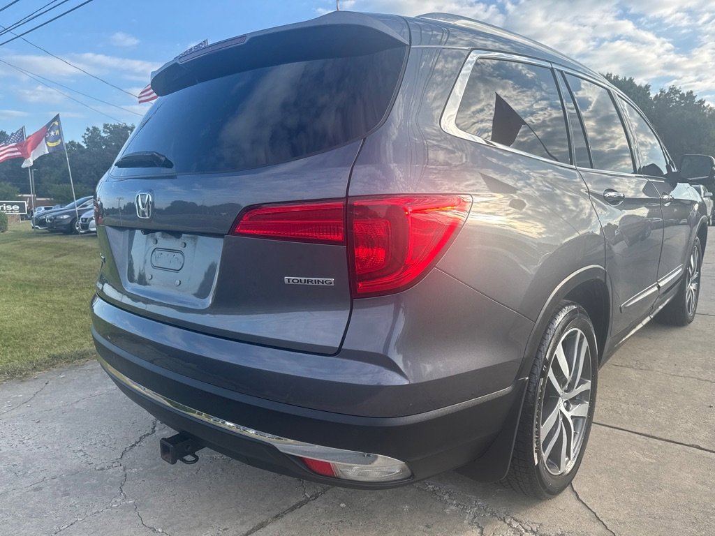 Used 2016 Honda Pilot Touring image 11