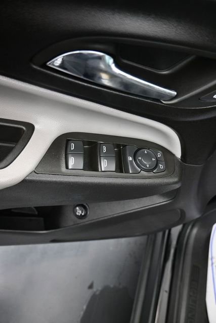 Used 2024 Chevrolet Equinox LT image 12