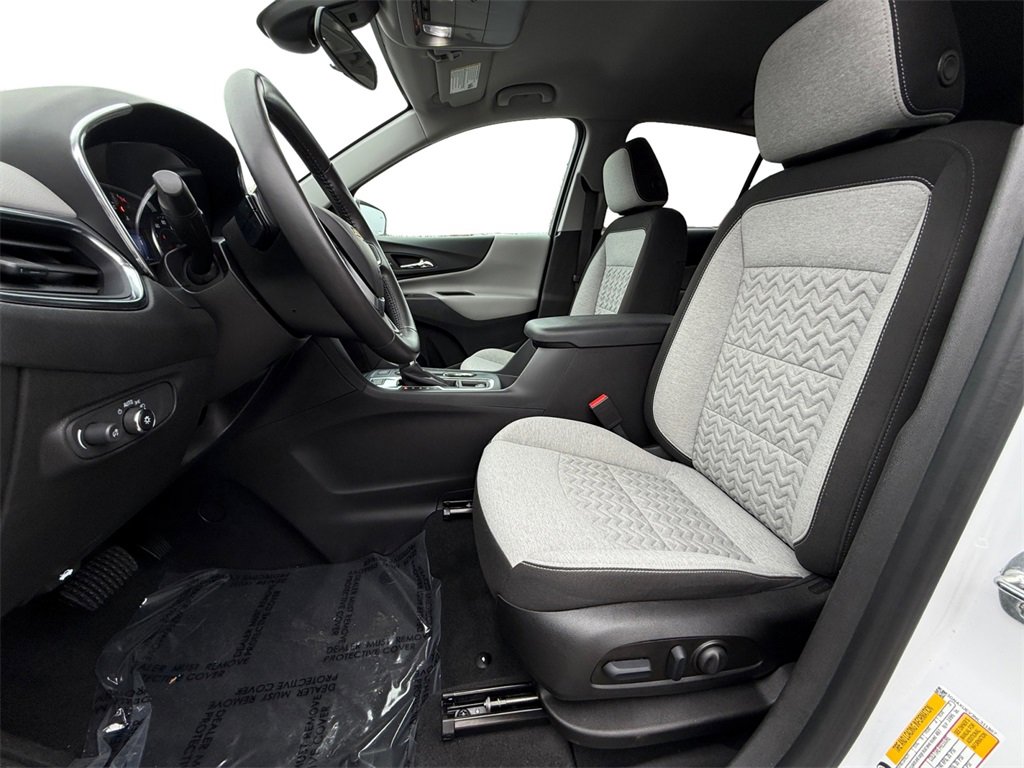 Used 2022 Chevrolet Equinox LT image 9