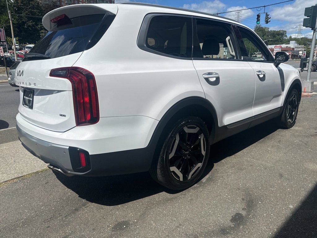 Used 2023 Kia Telluride S image 5