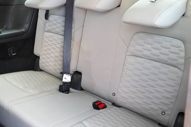 Used 2022 Nissan Pathfinder SV AWD/4WD image 14
