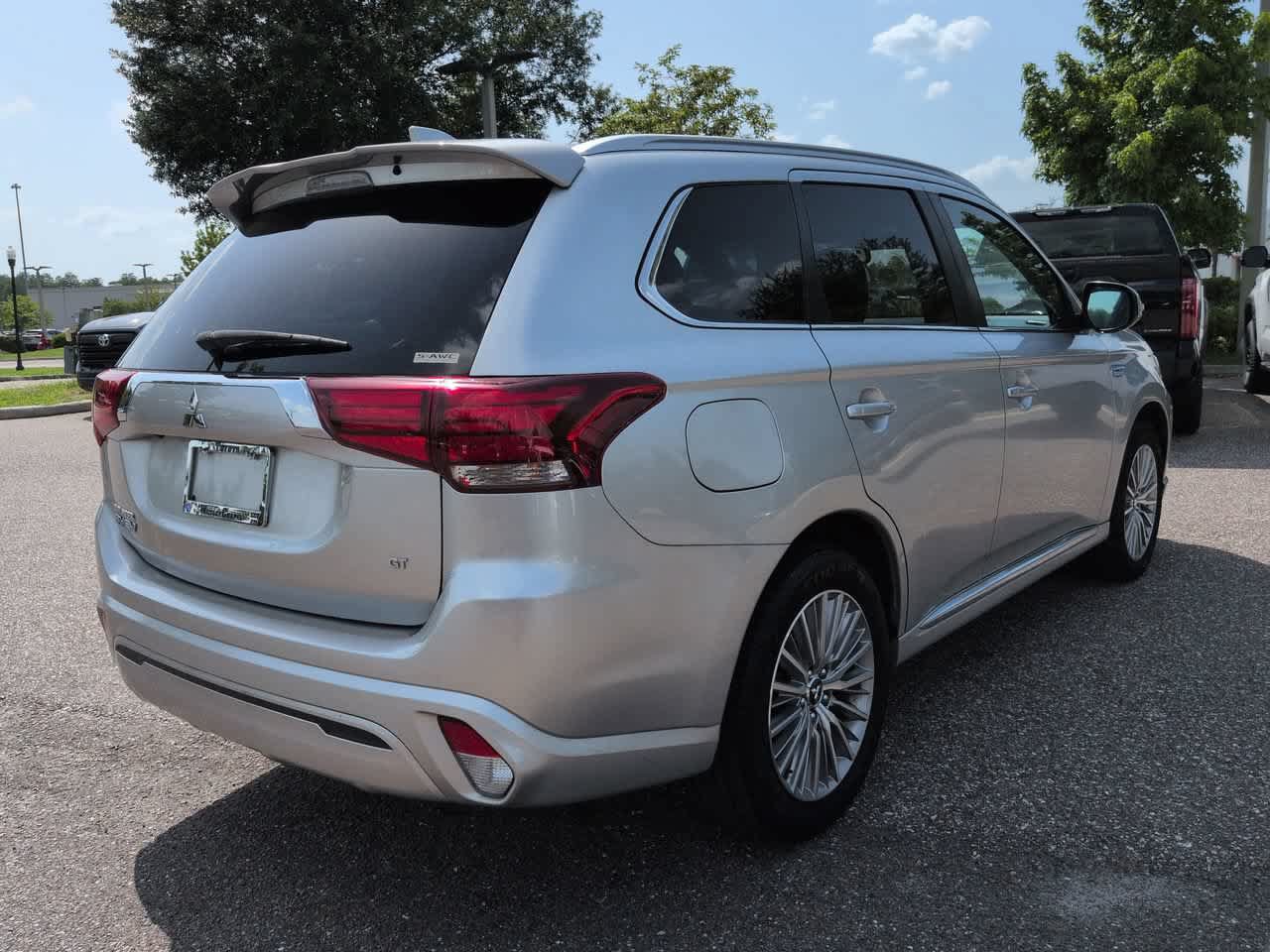 Used 2020 Mitsubishi Outlander GT AWD/4WD image 6