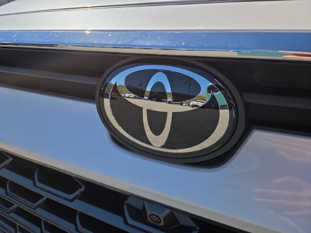 Used 2026 Toyota Grand Highlander AWD Hybrid image 22